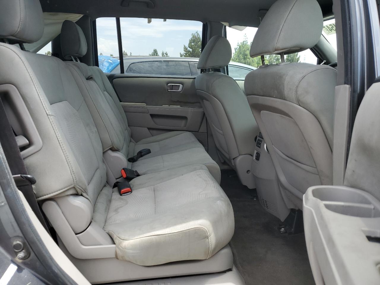 2013 Honda Pilot Lx VIN: 5FNYF3H2XDB010888 Lot: 63332454