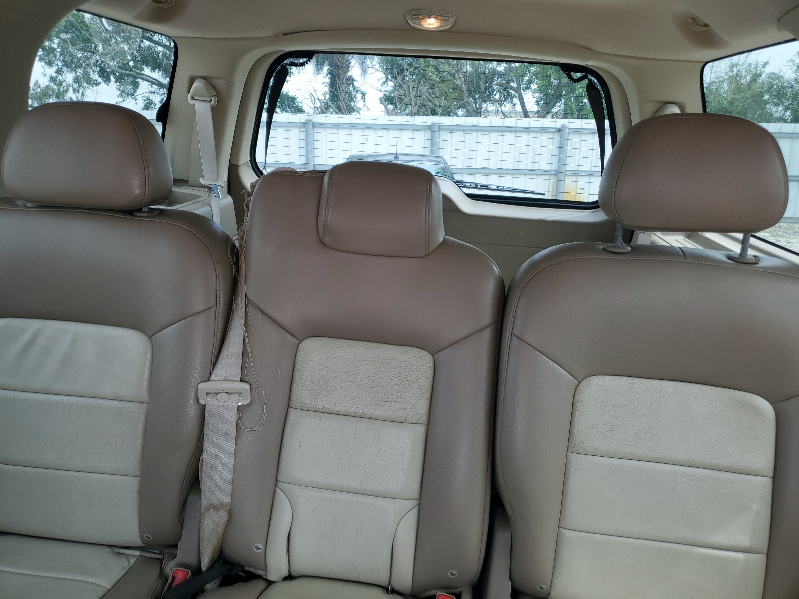 1FMRU17W24LB37856 2004 Ford Expedition Eddie Bauer