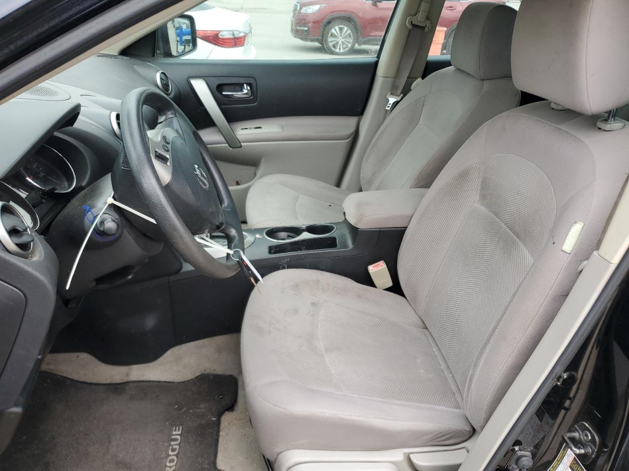 2011 Nissan Rogue S VIN: JN8AS5MT2BW575656 Lot: 64984624