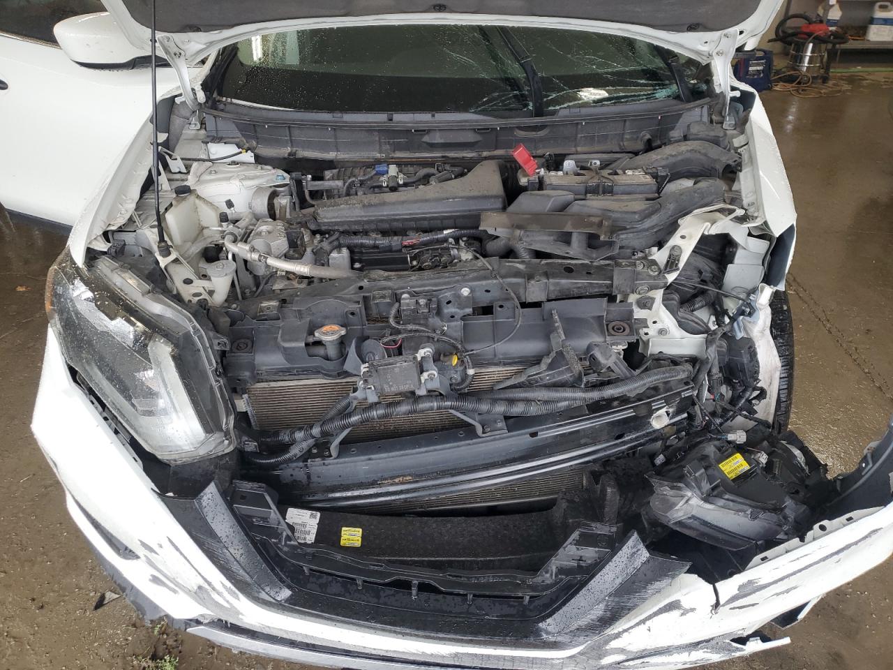 2019 Nissan Rogue S VIN: 5N1AT2MTXKC800104 Lot: 64353784