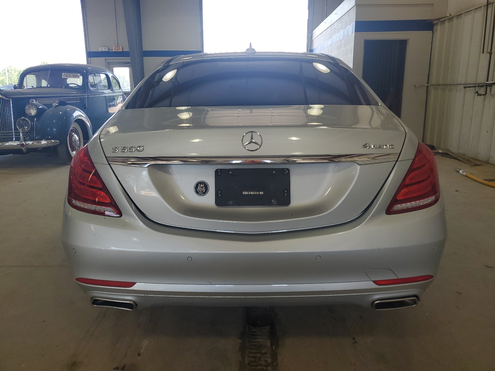 WDDUG8FB7GA268414 2016 Mercedes-Benz S 550 4Matic