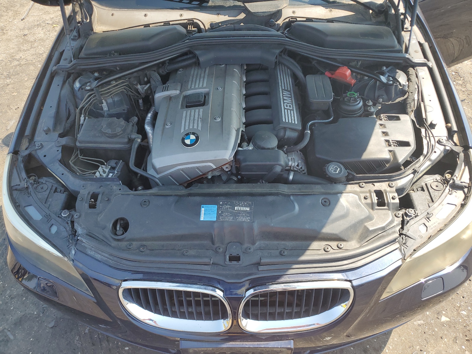 WBANF73596CG67838 2006 BMW 530 Xi