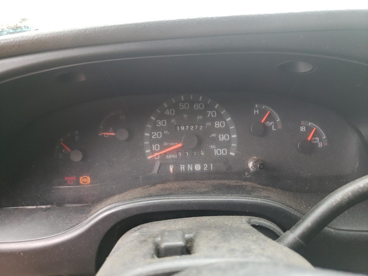 2002 Ford Econoline E450 Super Duty Cutaway Van VIN: 1FDXE45S92HA45178 Lot: 63986384