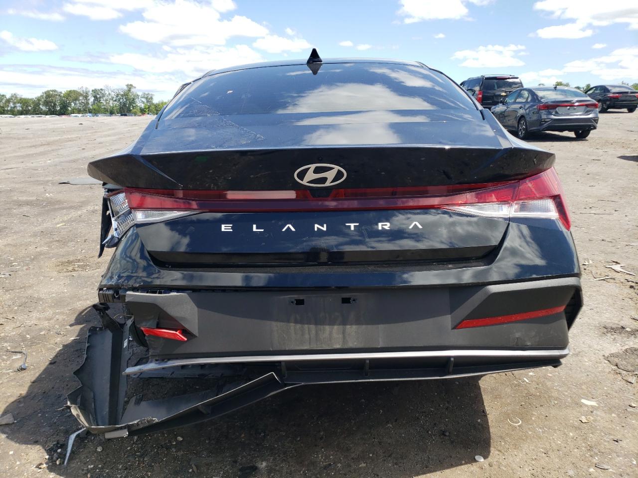 KMHLM4DG1RU734731 Hyundai Elantra SE 6