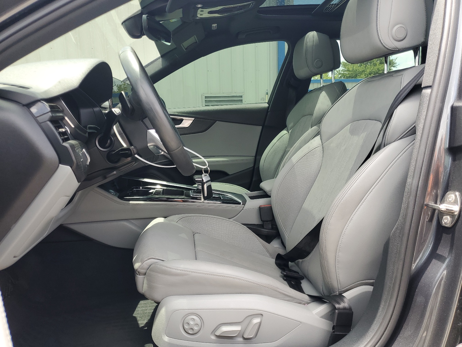 WAUEAAF40MN013775 2021 Audi A4 Premium Plus 45