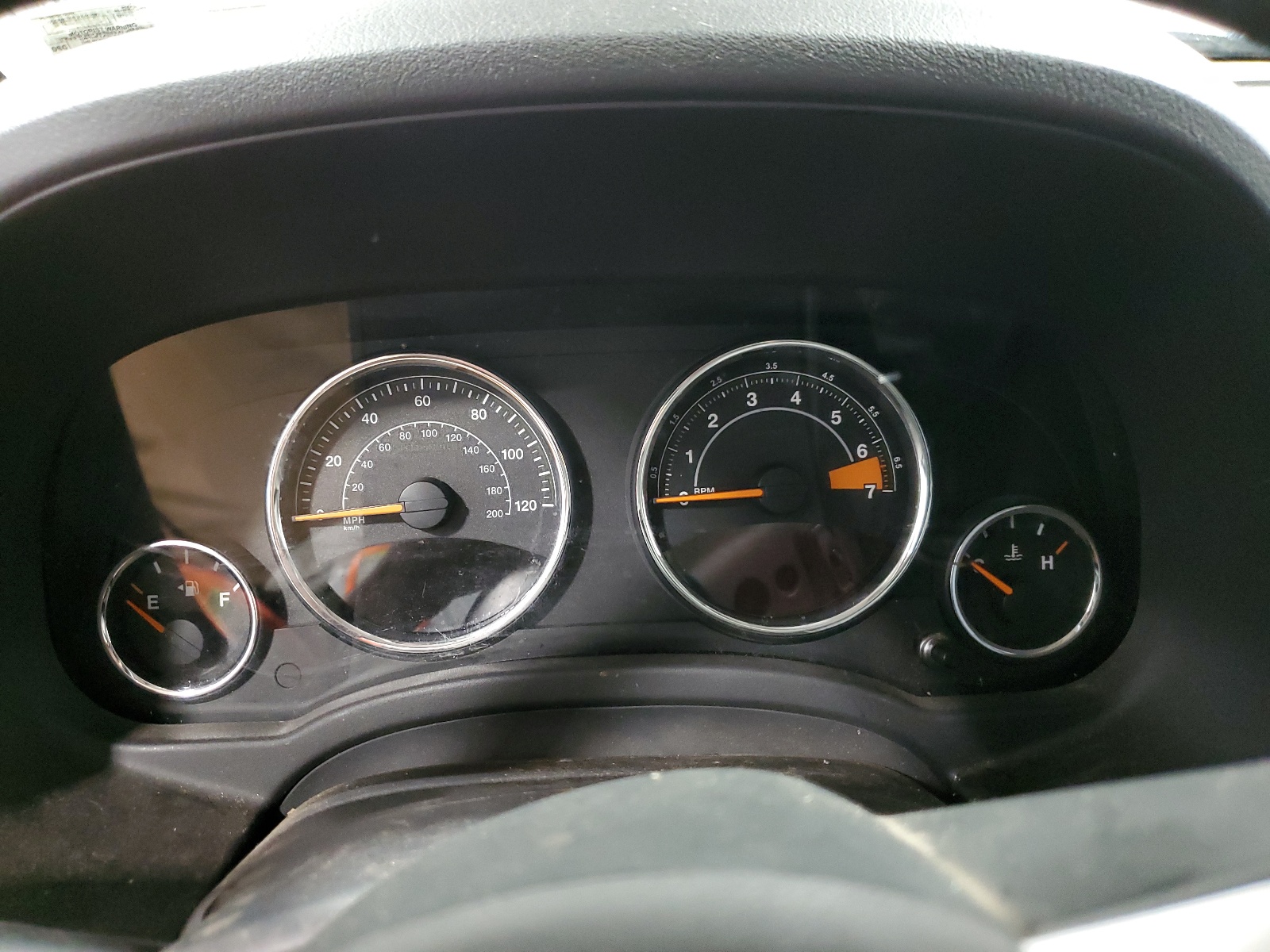 1C4NJDEBXGD724009 2016 Jeep Compass Latitude