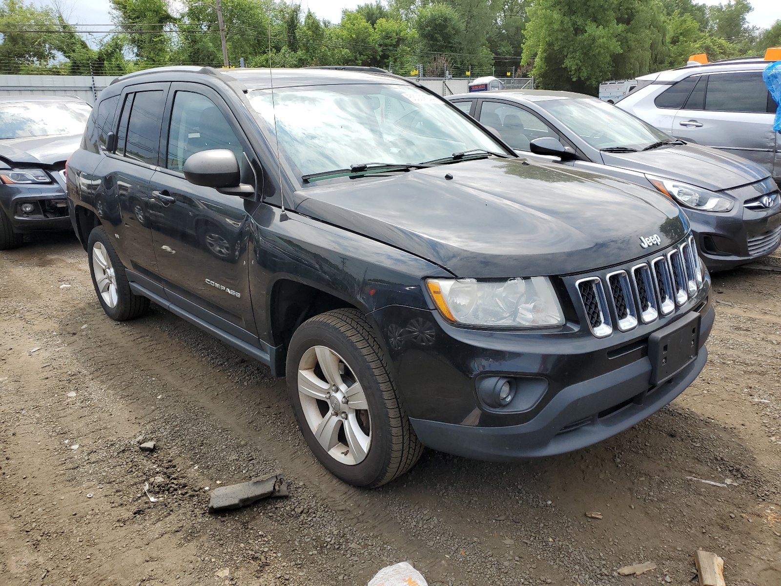 2012 Jeep Compass Latitude vin: 1C4NJDEB8CD604381