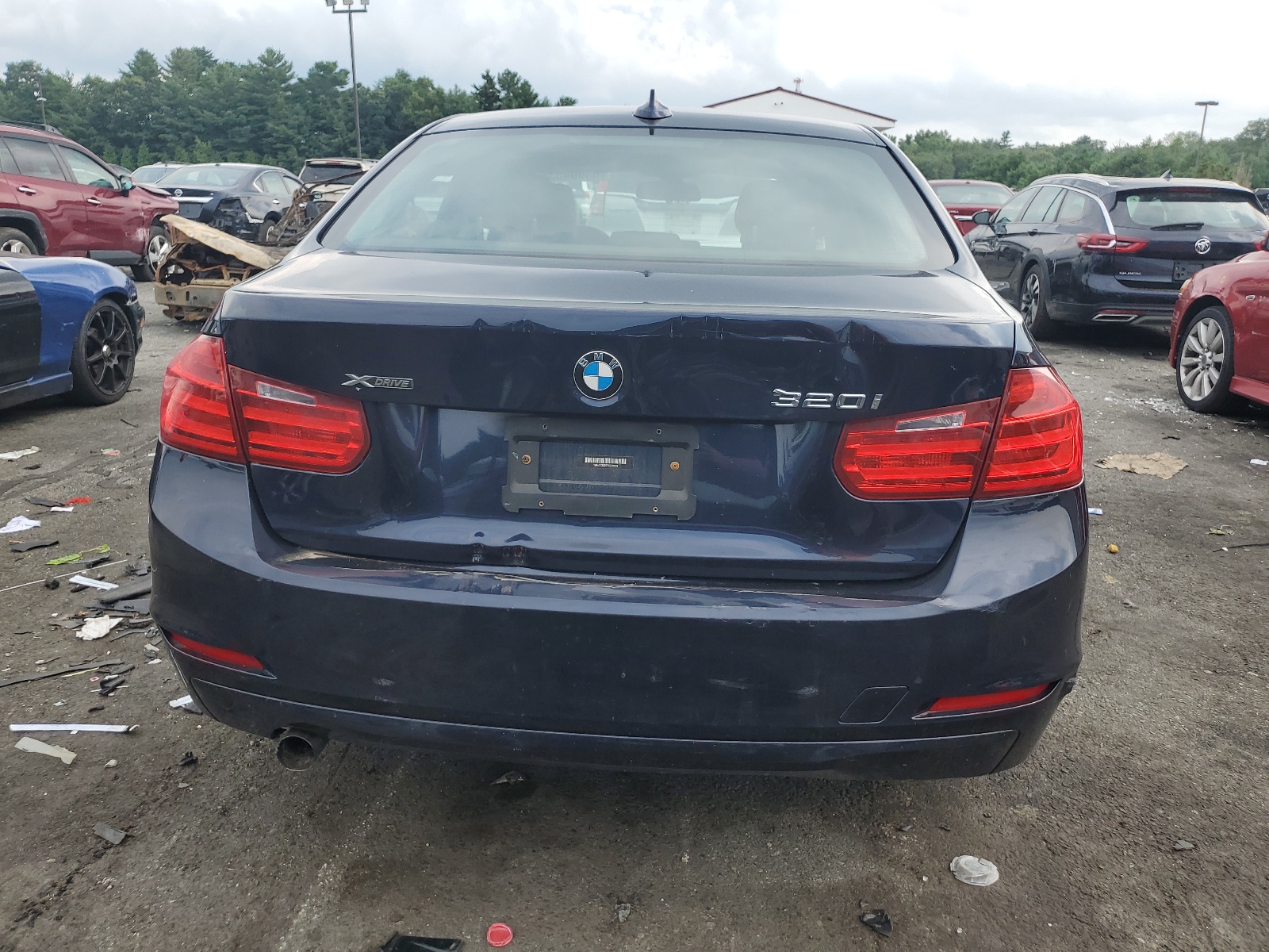 WBA3C3C55FK200993 2015 BMW 320 I xDrive