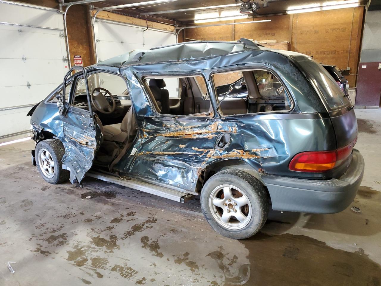 1997 Toyota Previa Dx VIN: JT3HK22M2V1068654 Lot: 64735954