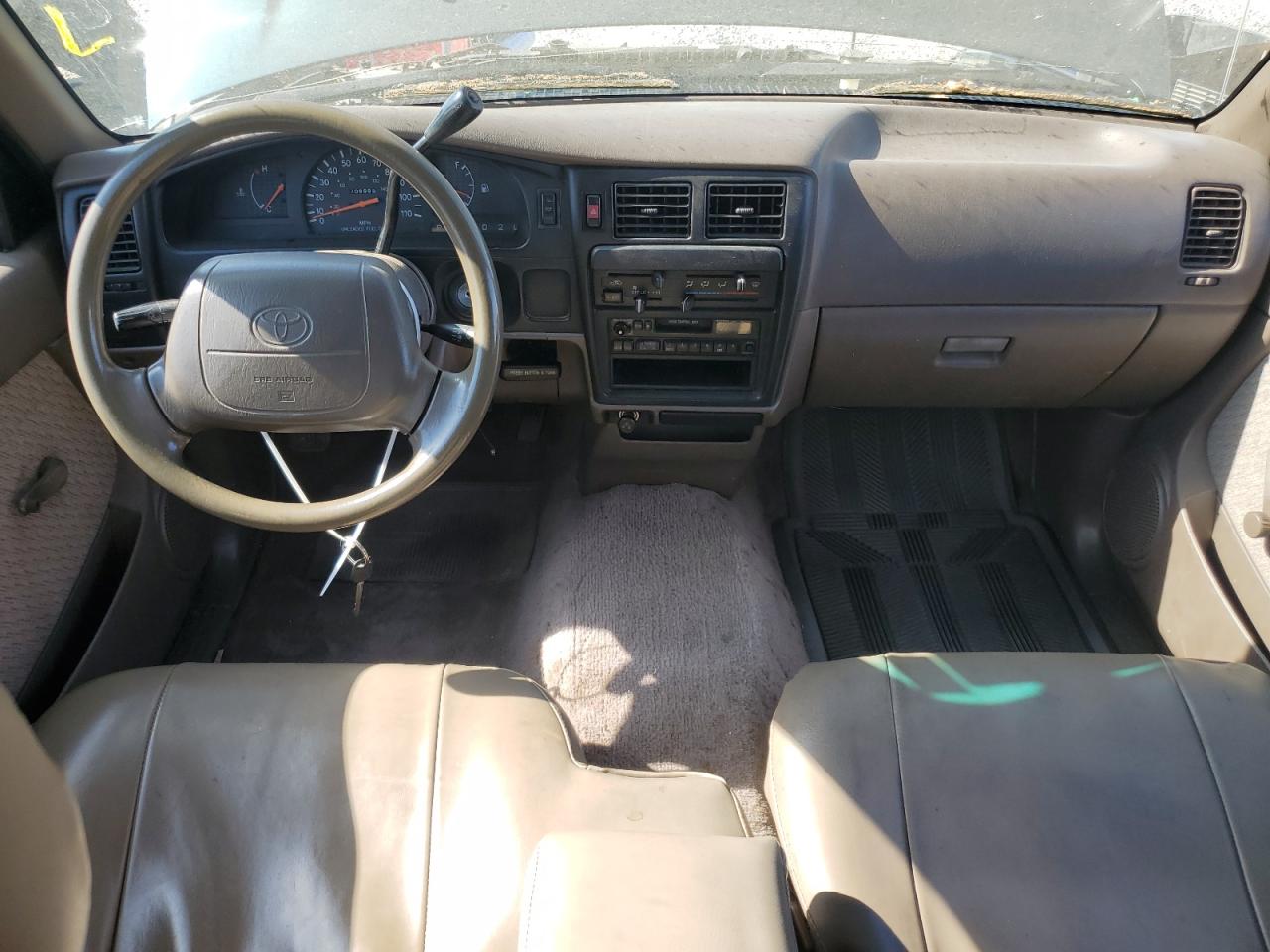 1997 Toyota Tacoma Xtracab VIN: 4TAVN52NXVZ278996 Lot: 62470294