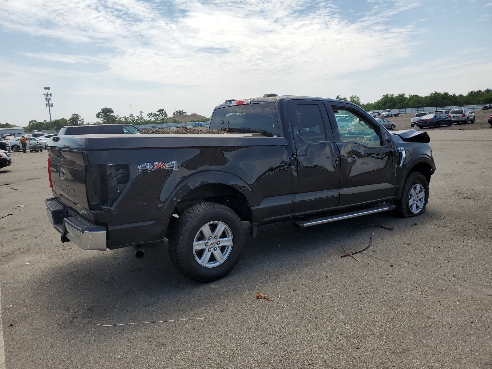 2021 Ford F150 Super Cab vin: 1FTEX1EP8MKE66525