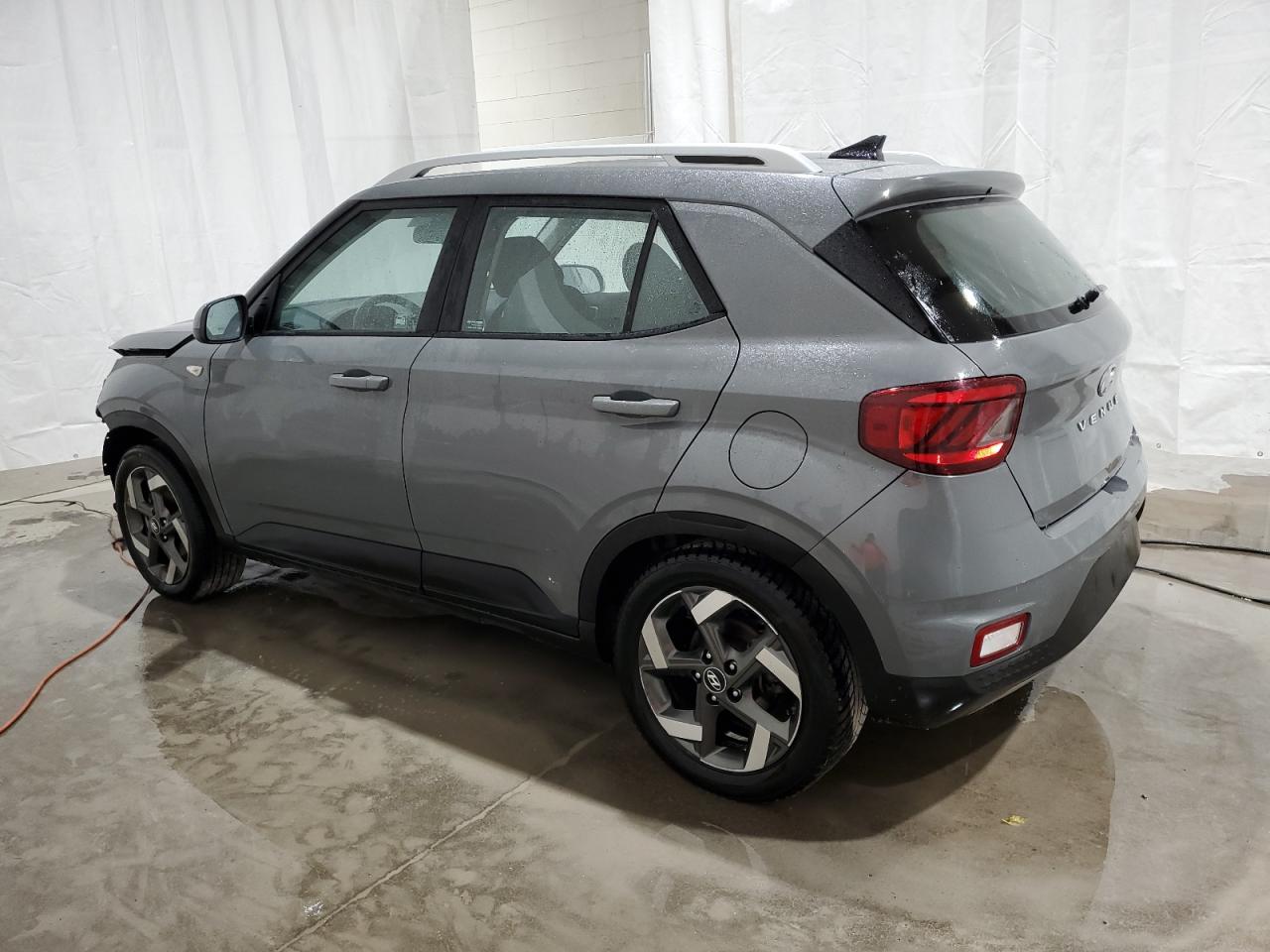 2021 Hyundai Venue Sel VIN: KMHRC8A32MU106806 Lot: 64055604