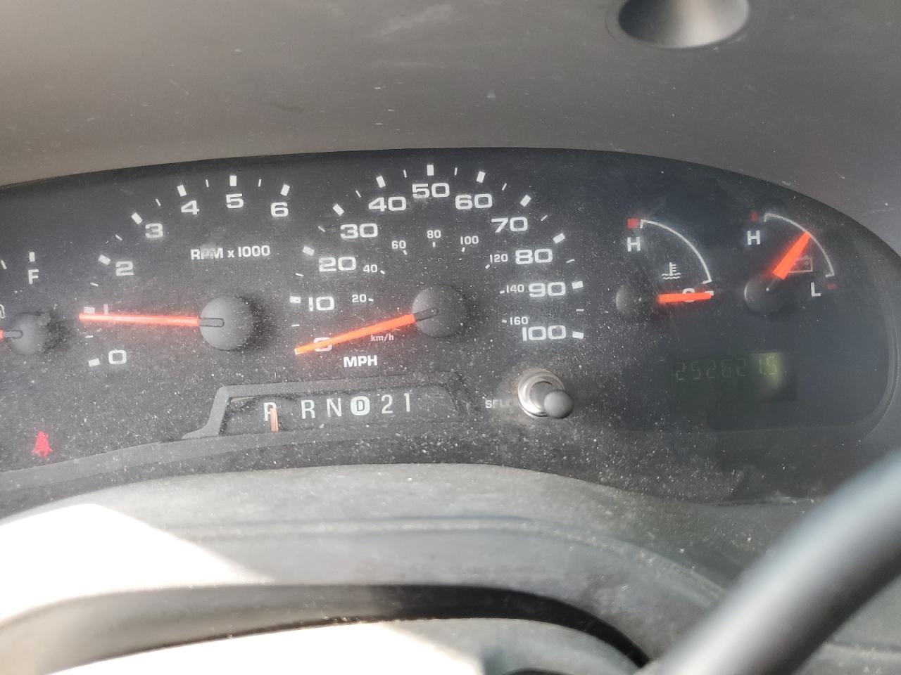 2004 Ford Econoline E150 Van VIN: 1FTRE14W14HA16860 Lot: 64294514