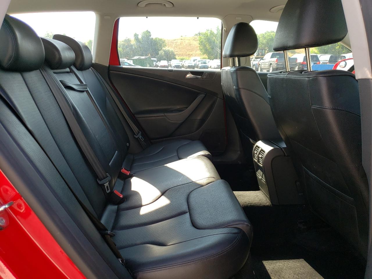 2008 Volkswagen Passat Wagon Komfort VIN: WVWLK73C98E098823 Lot: 63496144