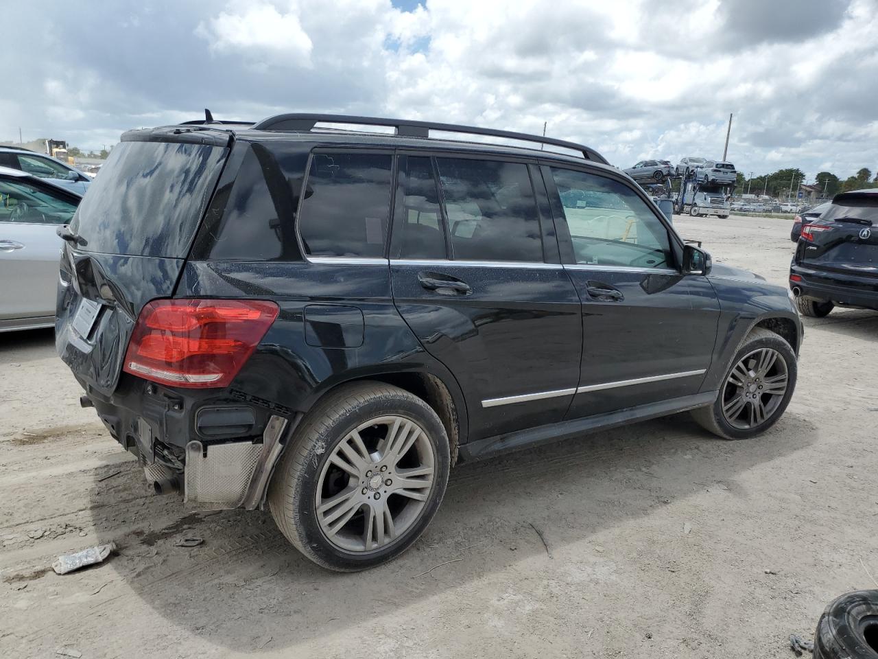 VIN WDCGG5HB2DG124632 2013 MERCEDES-BENZ GLK-CLASS no.3