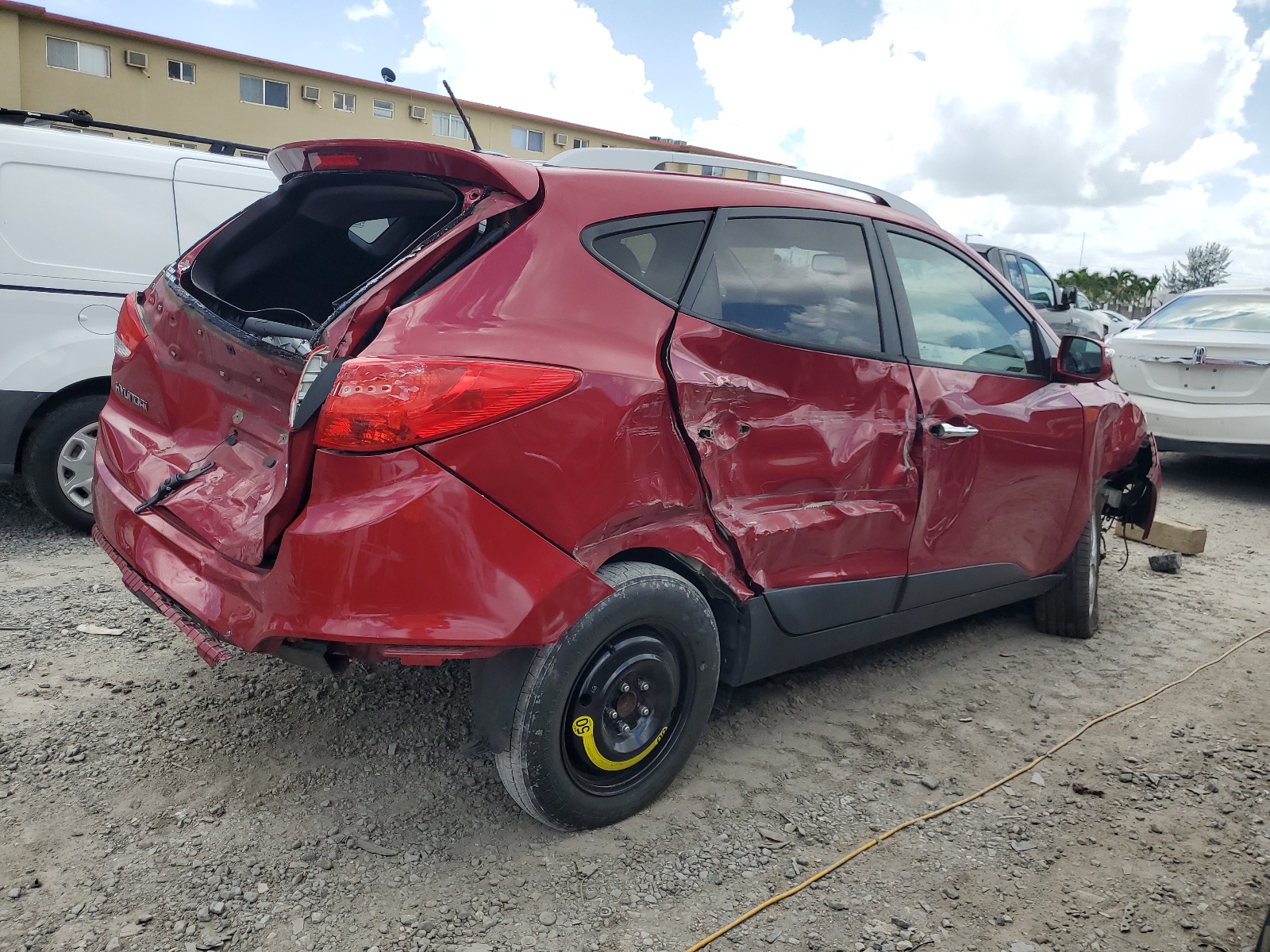 KM8JU3AC9DU702668 2013 Hyundai Tucson Gls