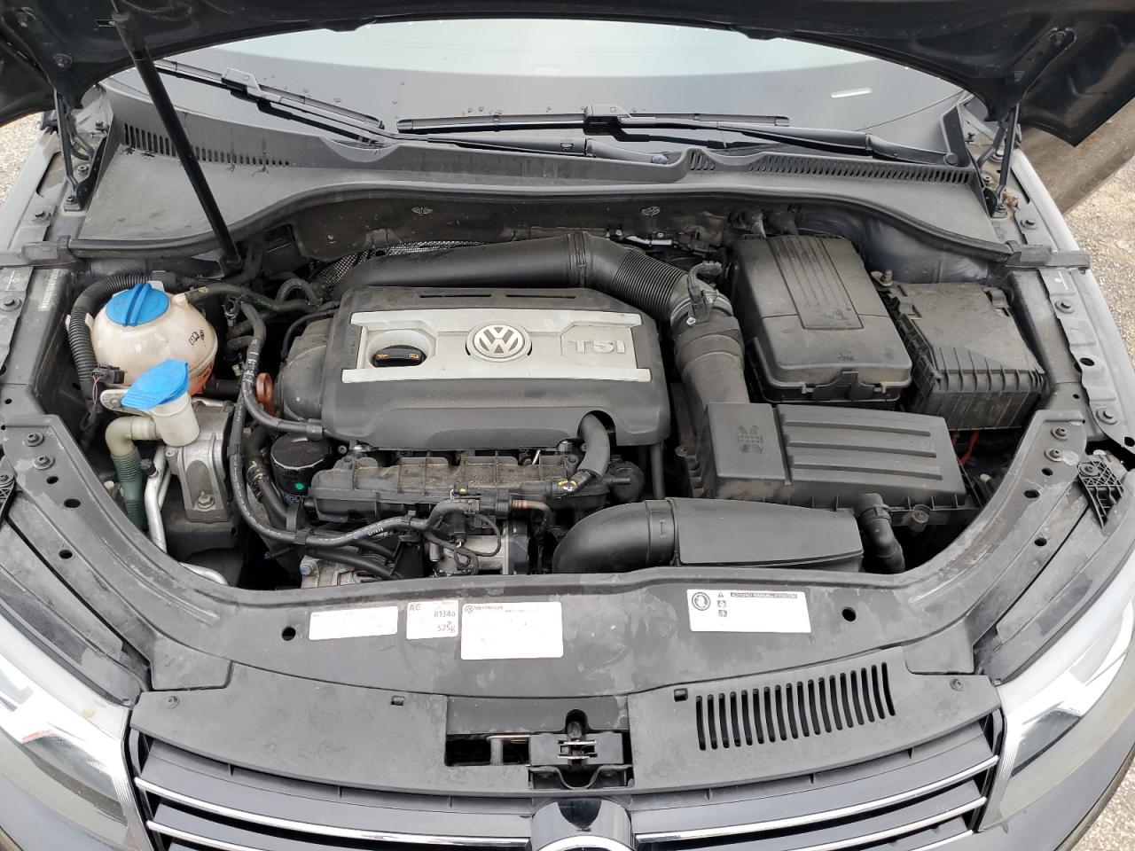 2013 Volkswagen Eos Komfort VIN: WVWBW8AH0DV005993 Lot: 62953244