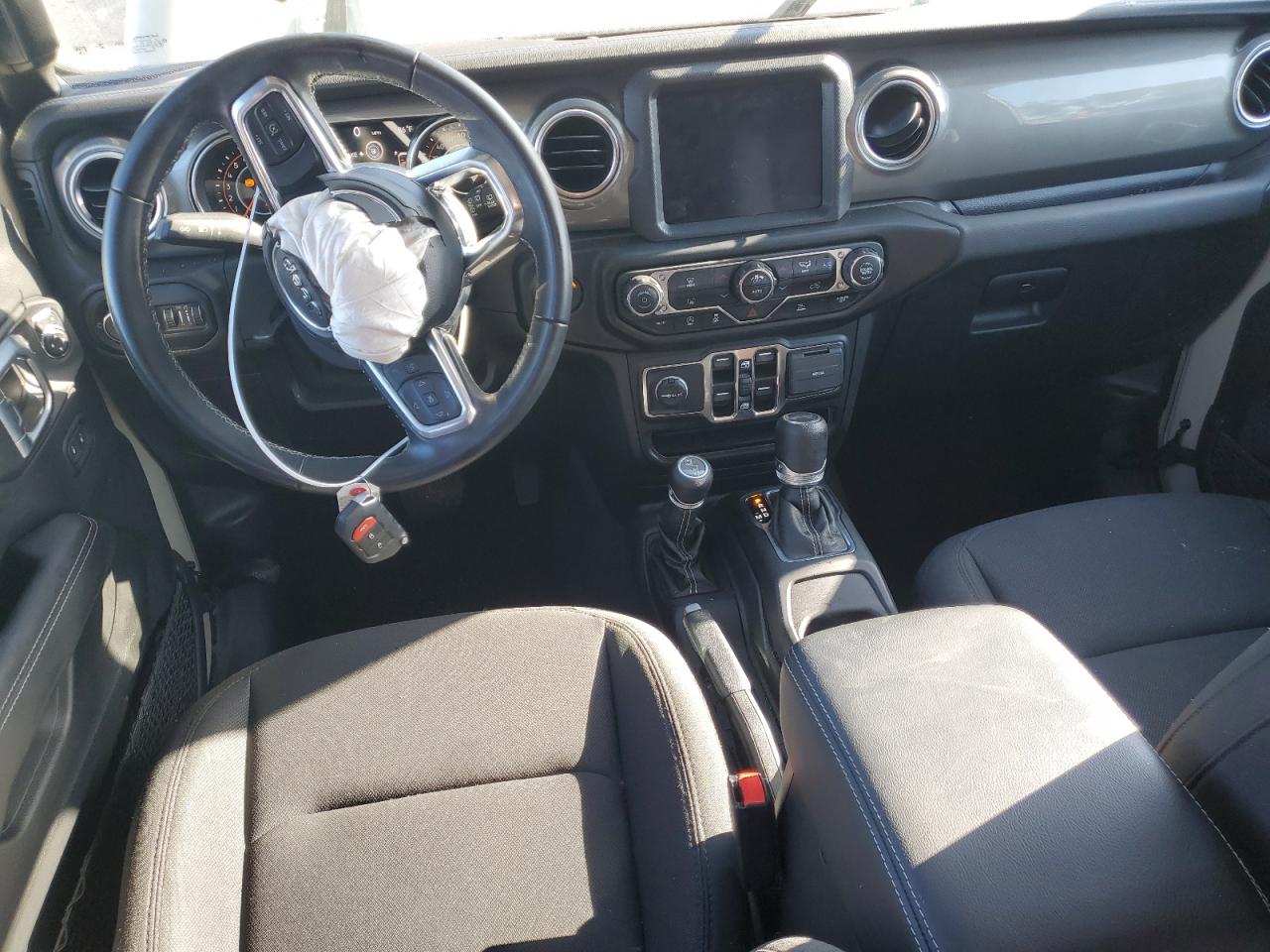 2022 Jeep Wrangler Unlimited Sahara VIN: 1C4HJXEN3NW233601 Lot: 63357564