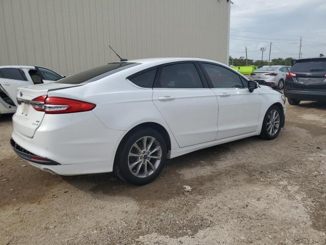  FORD FUSION 2017 Белый