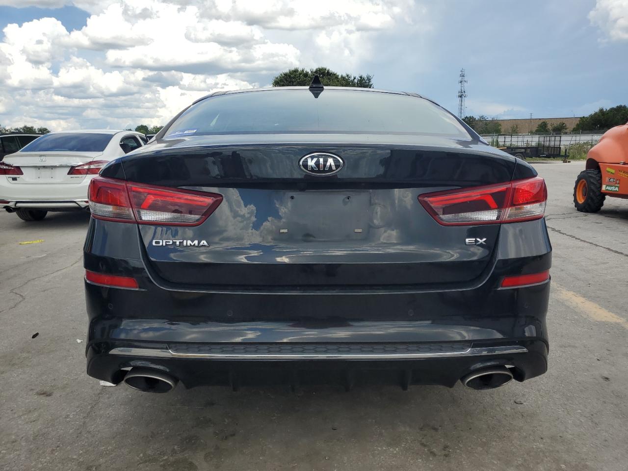 2019 Kia Optima Ex VIN: 5XXGU4L12KG356577 Lot: 63507054