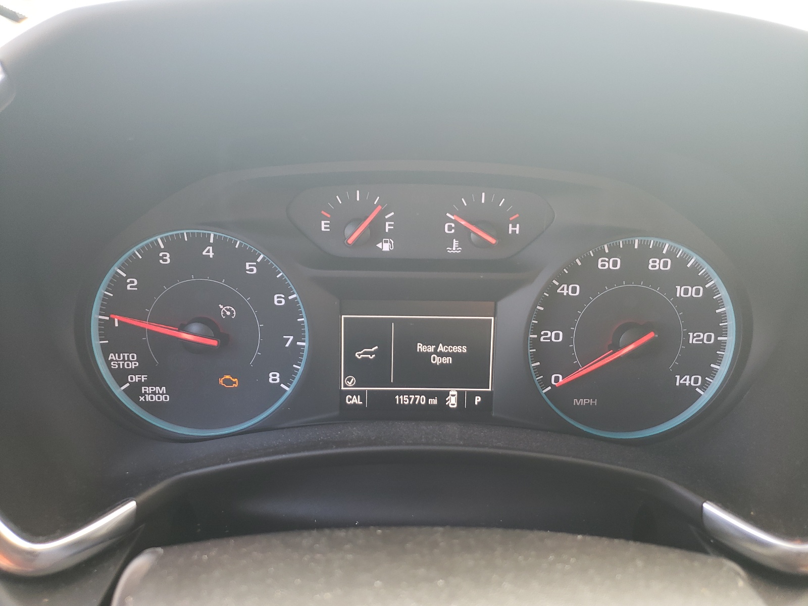 2GNAXJEVXJ6229067 2018 Chevrolet Equinox Lt