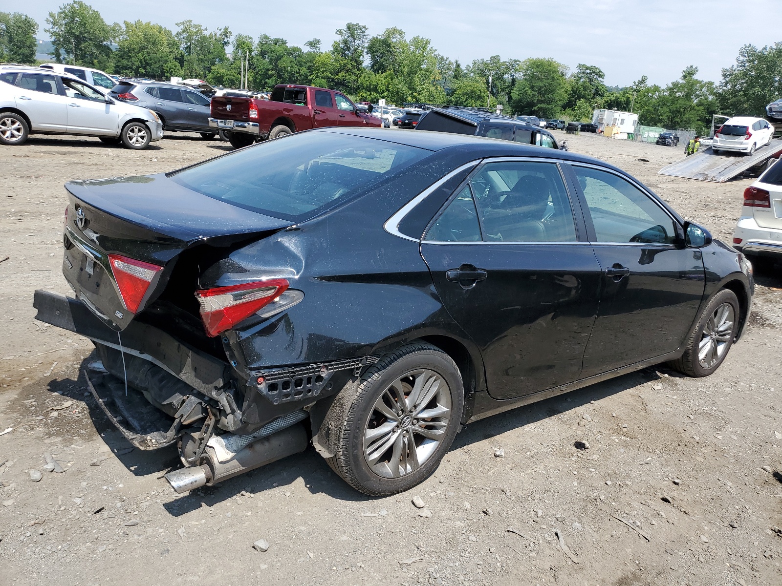 2017 Toyota Camry Le vin: 4T1BF1FK4HU693001