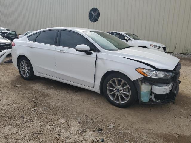  FORD FUSION 2017 Белый