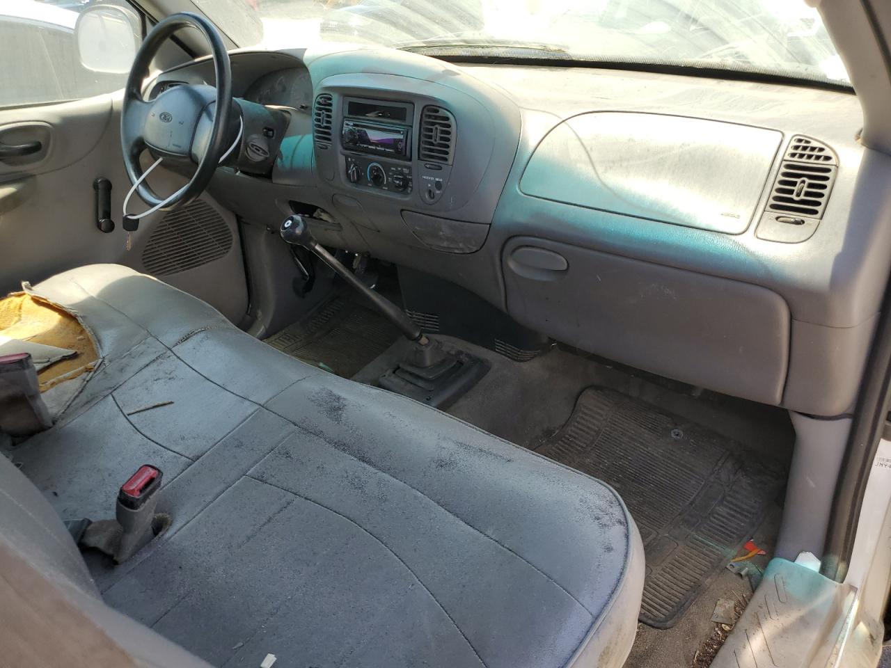 1999 Ford F150 VIN: 1FTZX1726XKC10875 Lot: 63358174