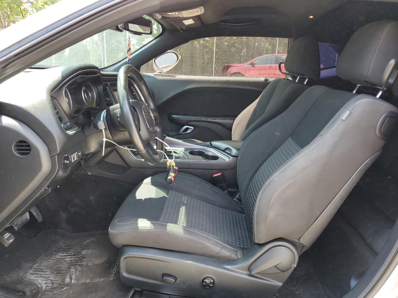 2016 Dodge Challenger Sxt VIN: 2C3CDZAG3GH101173 Lot: 65069544