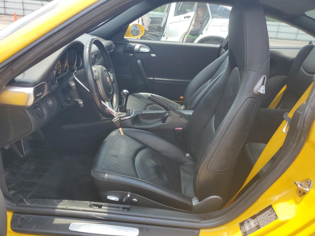 2005 Porsche 911 - Image 7