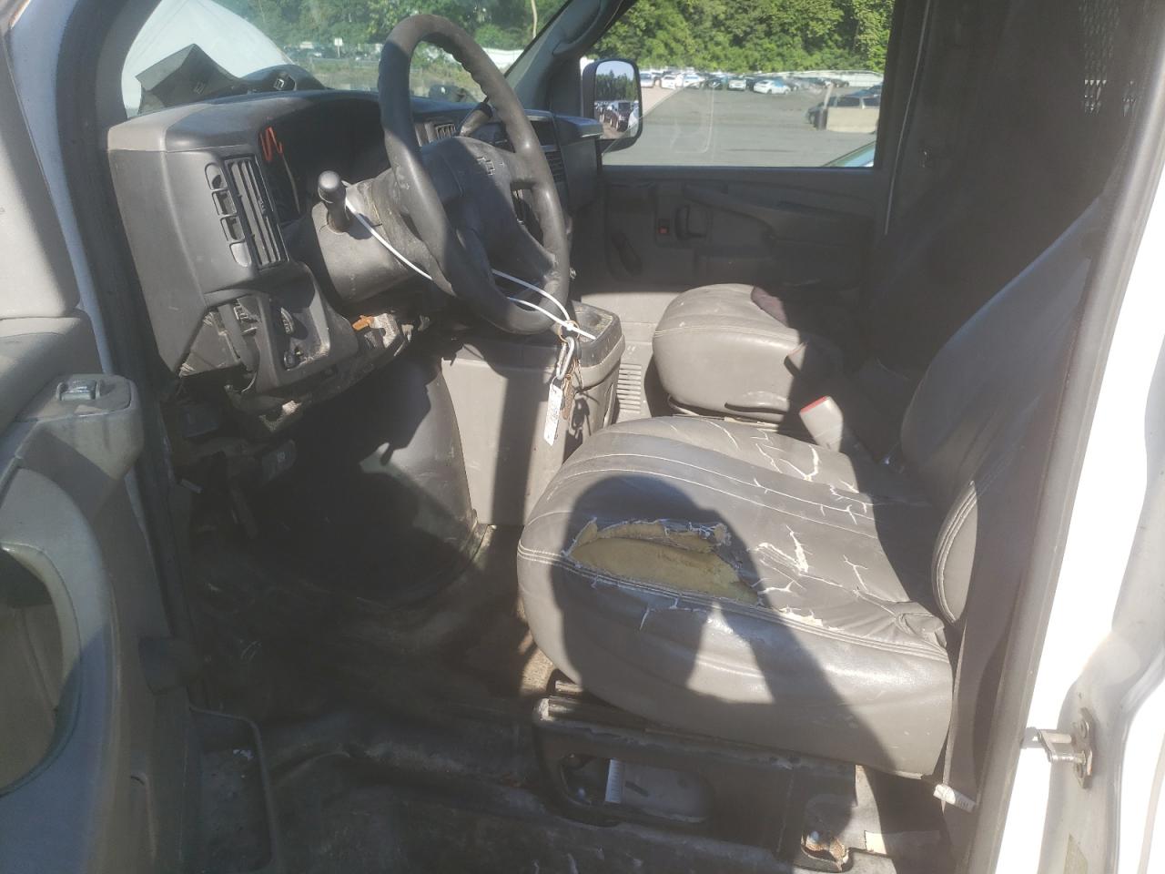 2005 Chevrolet Express G2500 VIN: 1GCGG25V751200014 Lot: 61868684