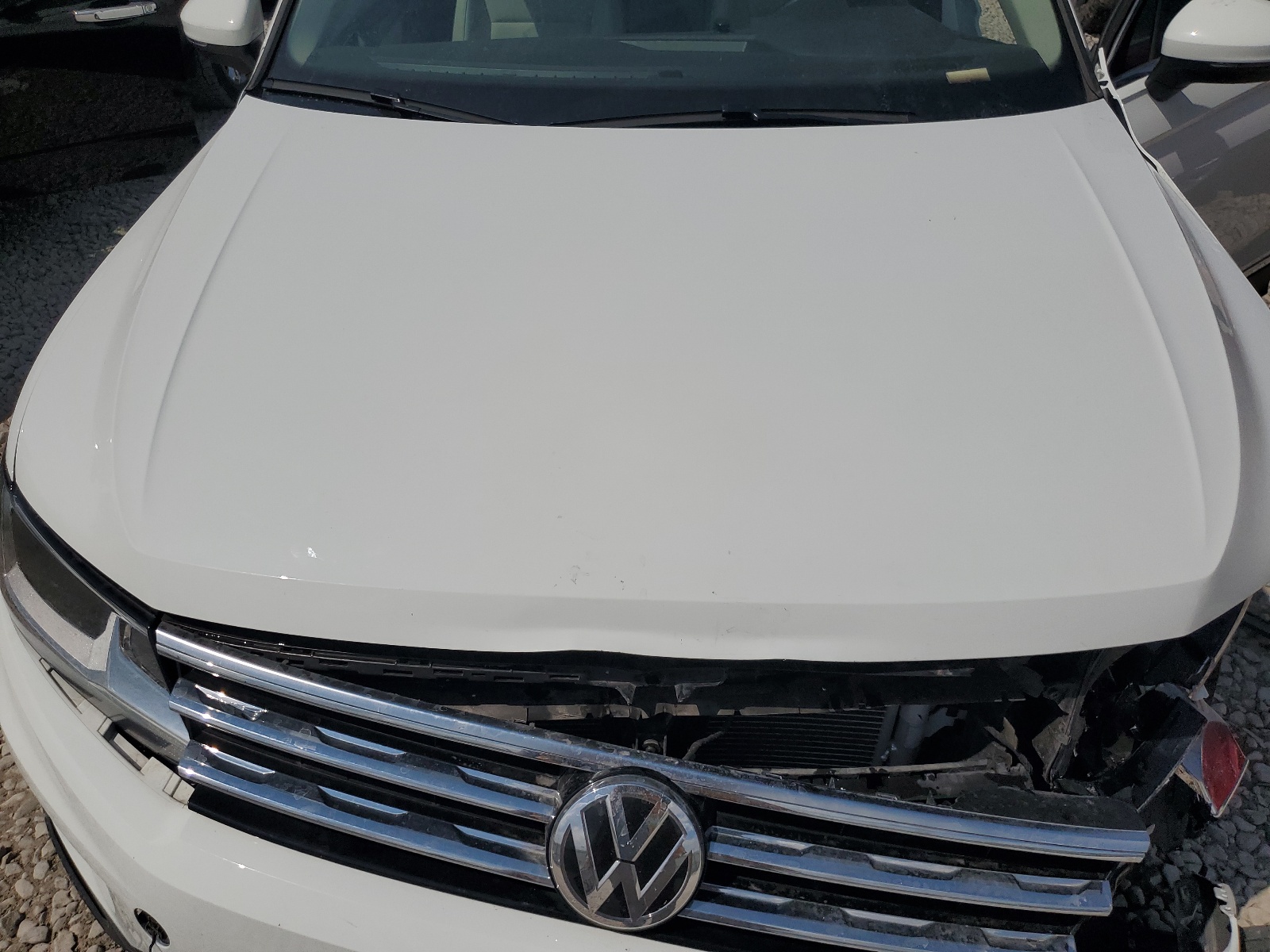 3VV2B7AX3JM205125 2018 Volkswagen Tiguan Se