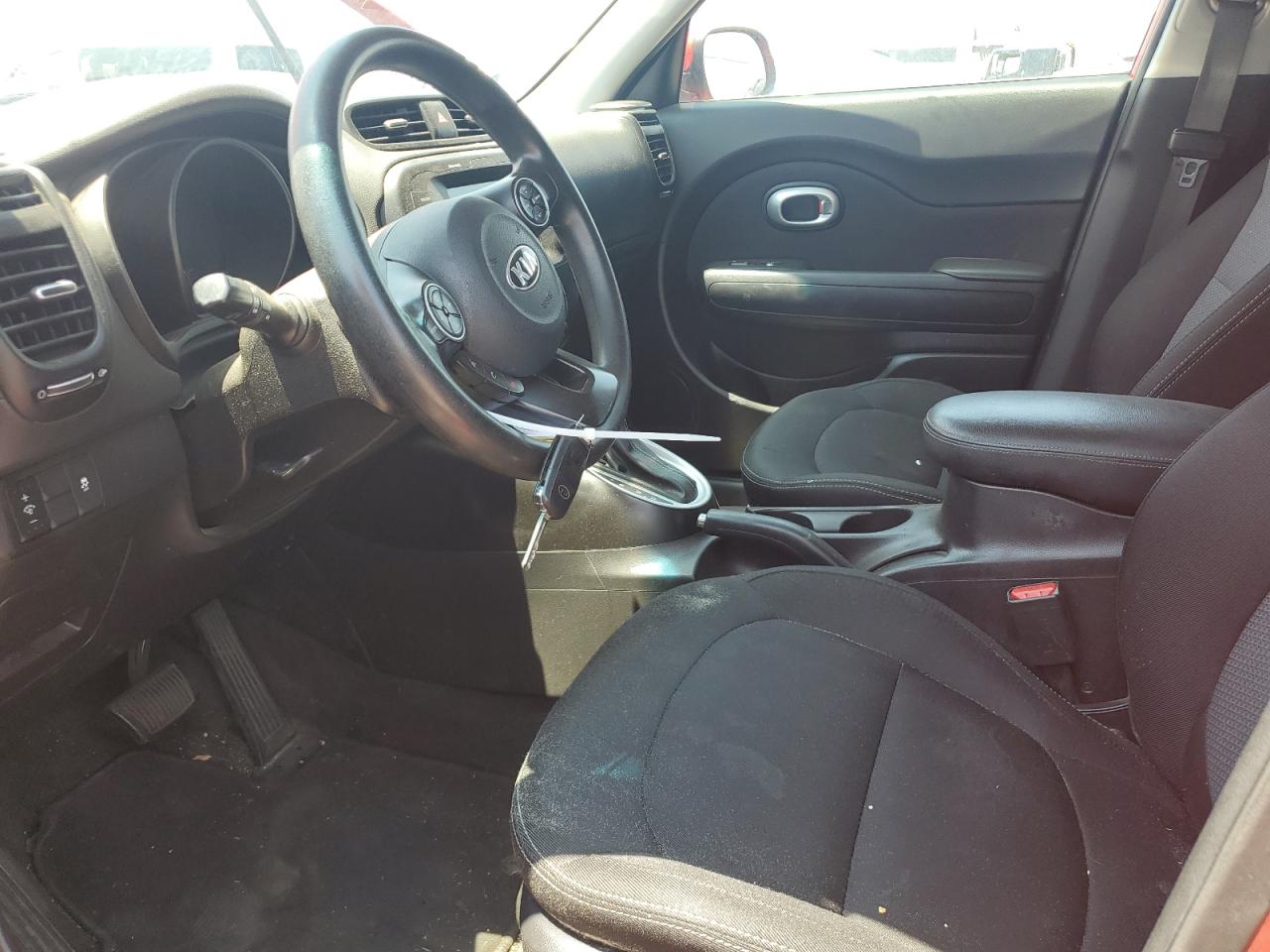 2018 Kia Soul + VIN: KNDJP3A50J7577843 Lot: 64400674