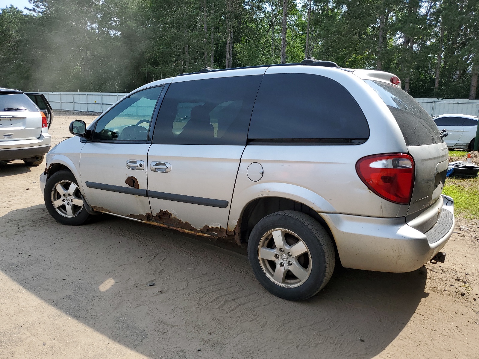 1D4GP45R95B134819 2005 Dodge Caravan Sxt