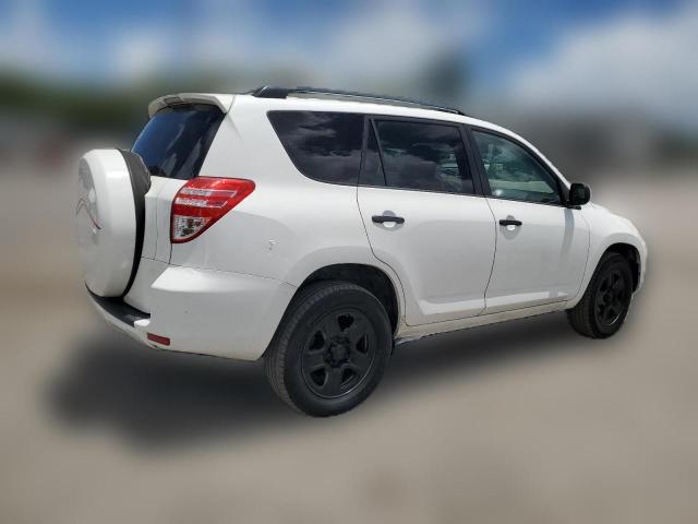 Паркетники TOYOTA RAV4 2012 Білий