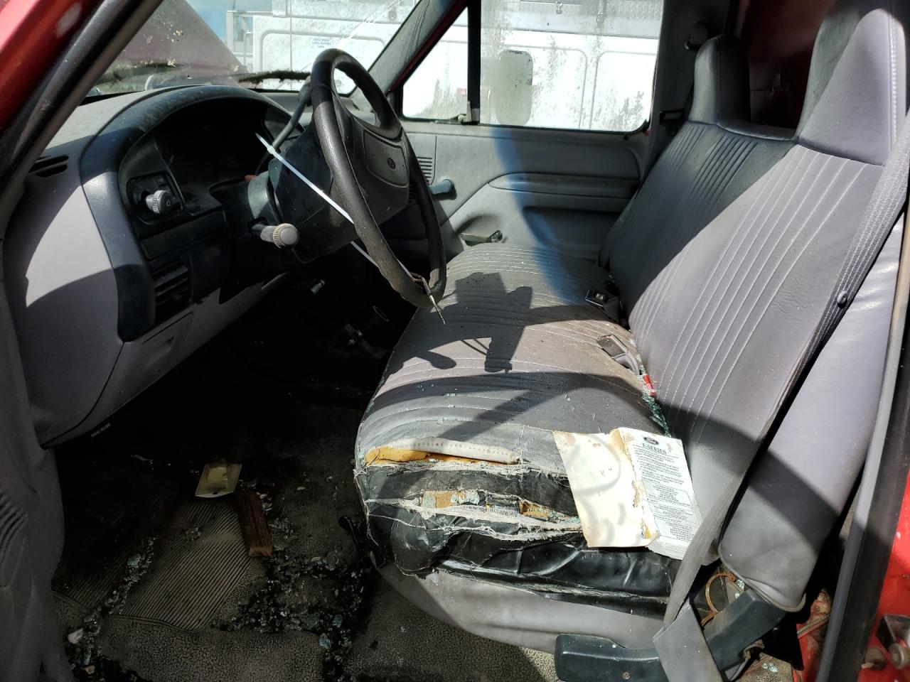 1996 Ford F350 VIN: 2FDJF37H8TCA46409 Lot: 62118544