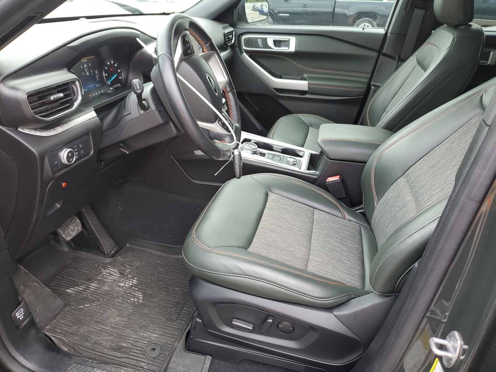 1FMSK8JH8NGB87956 2022 Ford Explorer Timberline