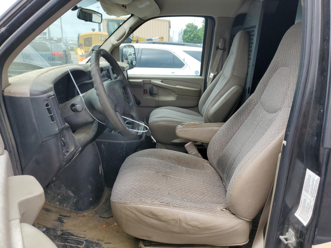 2005 Chevrolet Express G1500 VIN: 1GCFG15T051112510 Lot: 61901684