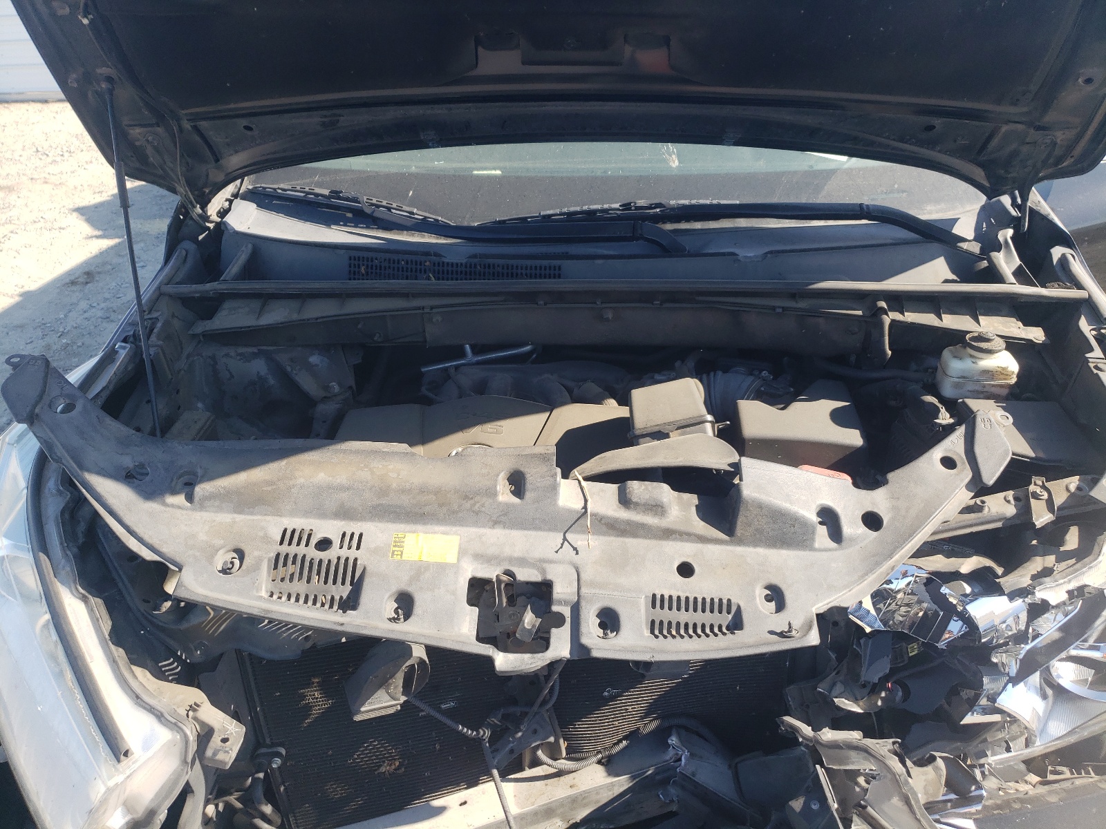 5TDZZRFH3HS218327 2017 Toyota Highlander Le