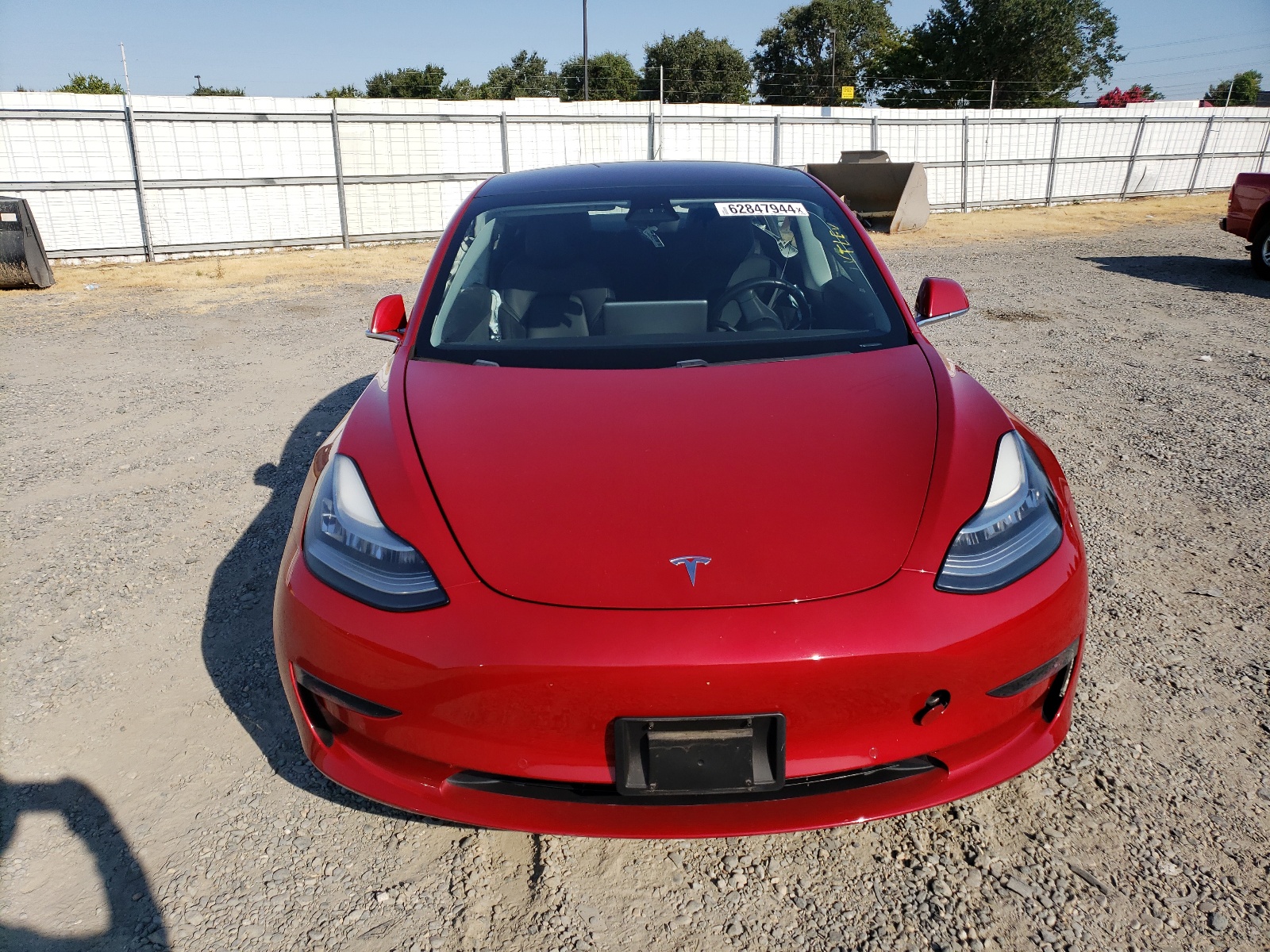 2018 Tesla Model 3 vin: 5YJ3E1EA8JF050444