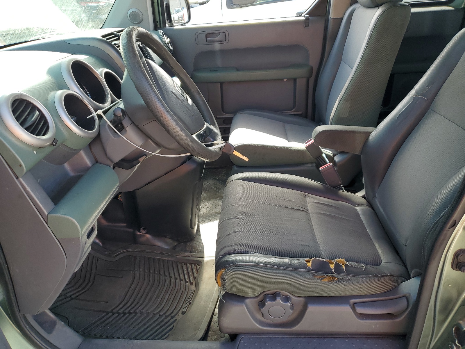 5J6YH27614L035341 2004 Honda Element Ex