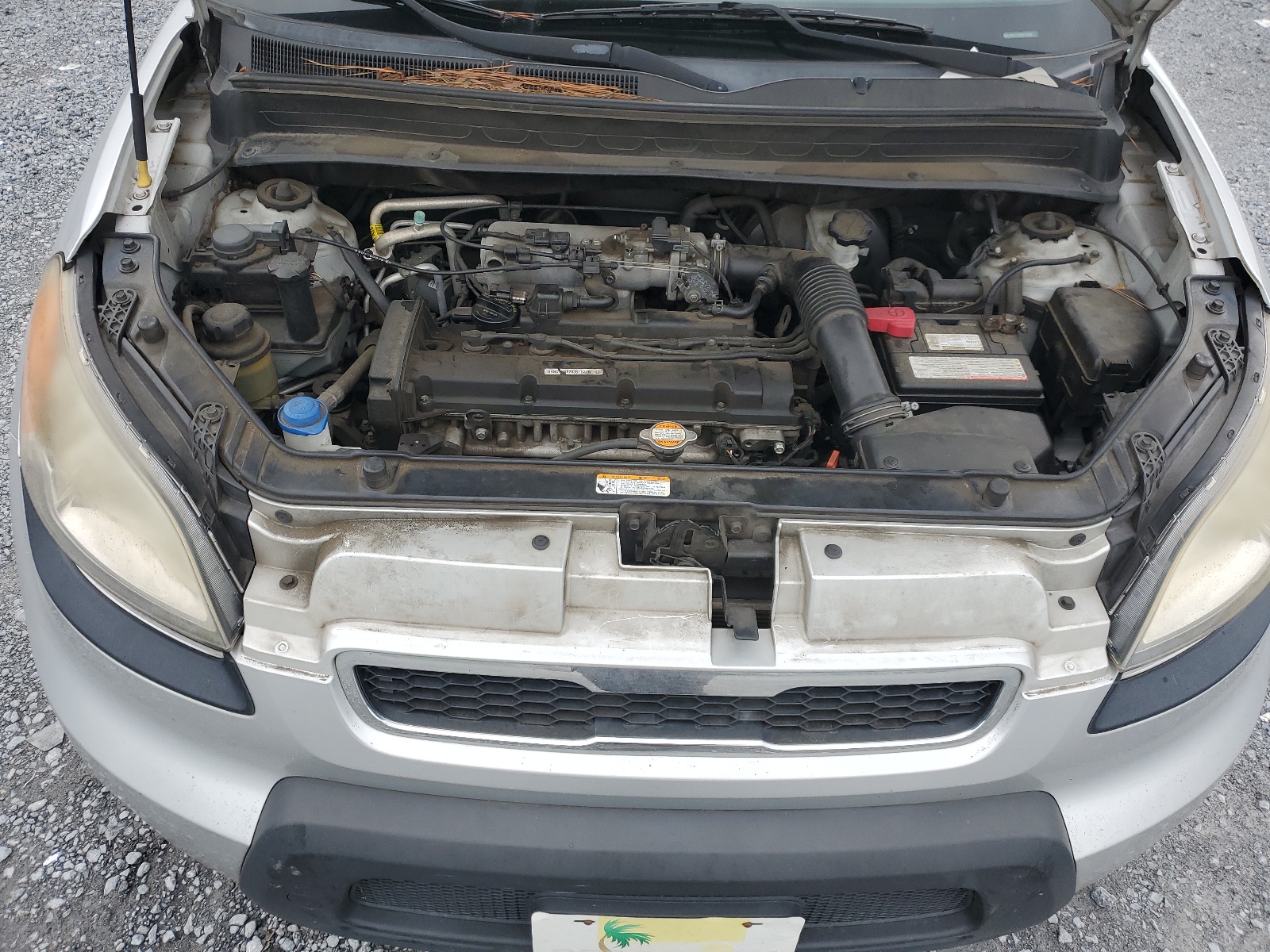 KNDJT2A28B7326856 2011 Kia Soul +