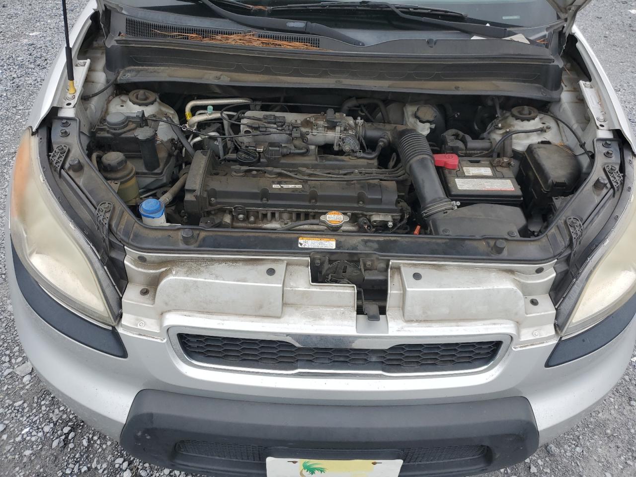 2011 Kia Soul + VIN: KNDJT2A28B7326856 Lot: 64418824