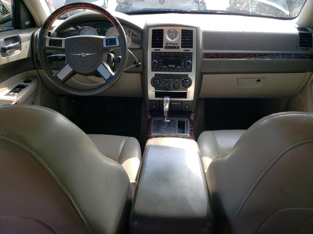 2008 Chrysler 300C VIN: 2C3KA63H38H335954 Lot: 65041354