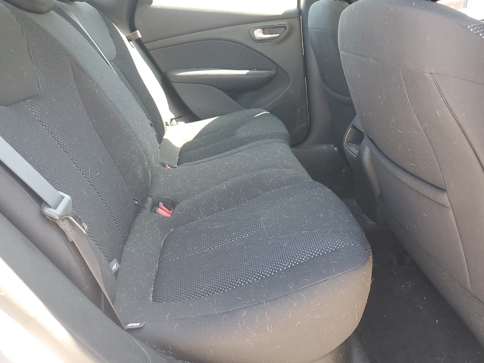 1C3CDFAA4FD403139 2015 Dodge Dart Se