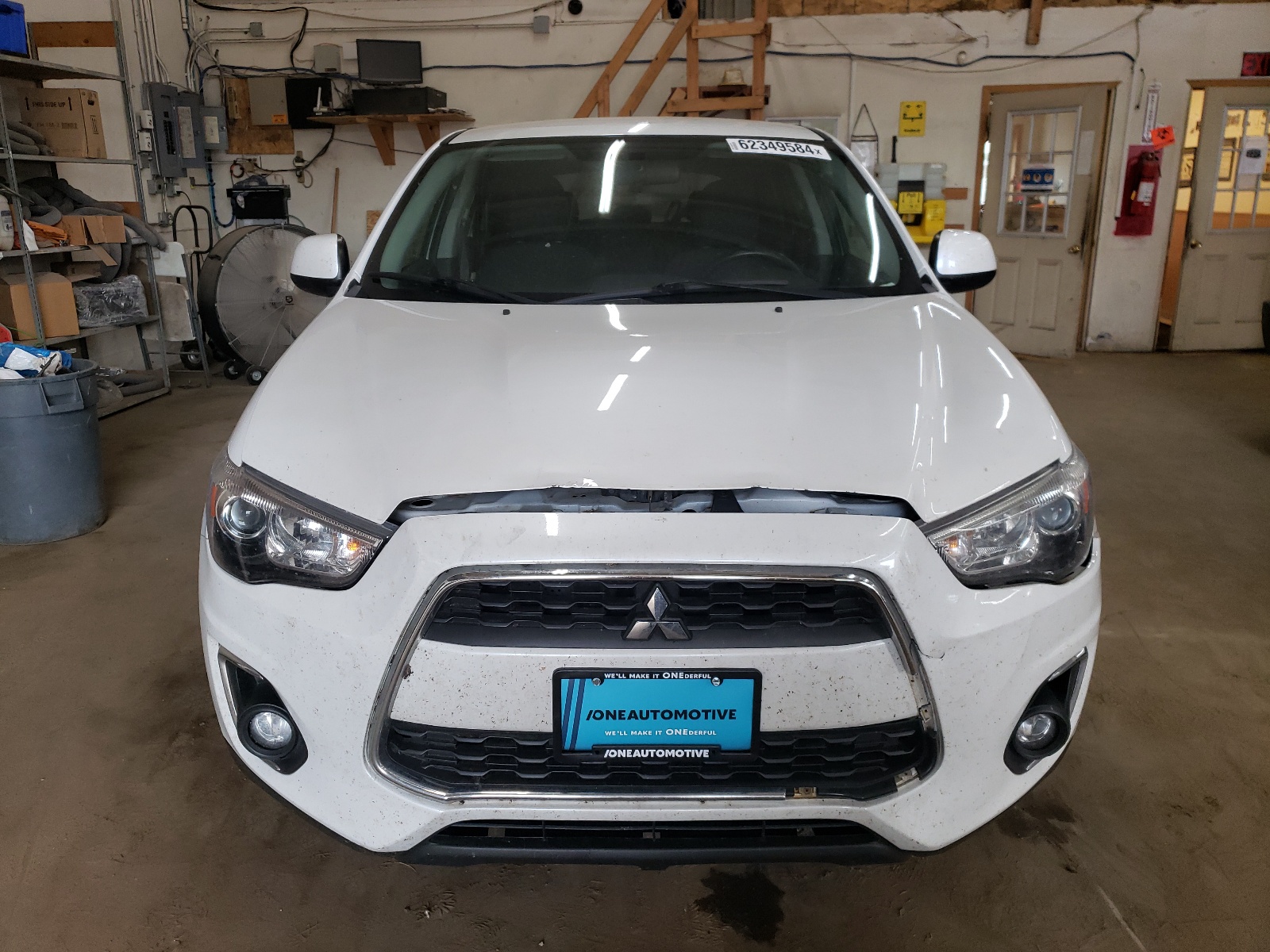 2015 Mitsubishi Outlander Sport Es vin: 4A4AR3AU8FE018814