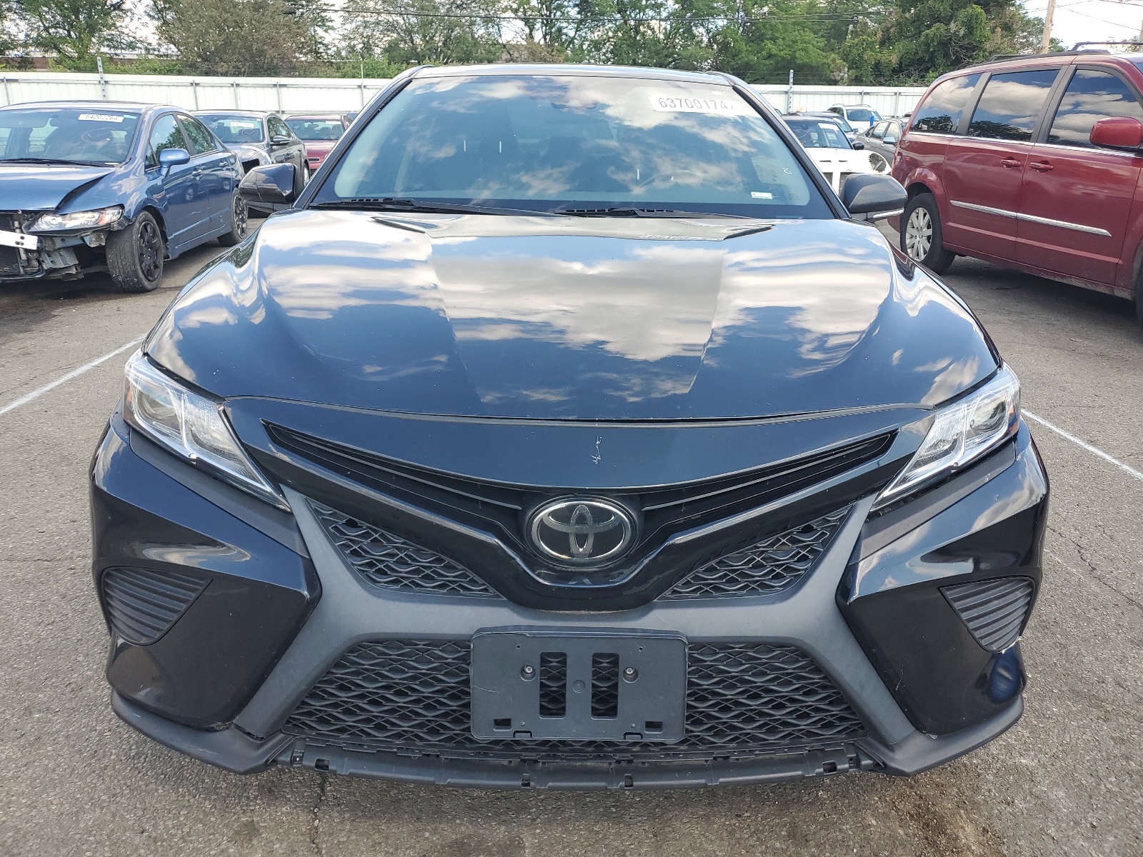 2019 Toyota Camry L vin: 4T1B11HK7KU775419