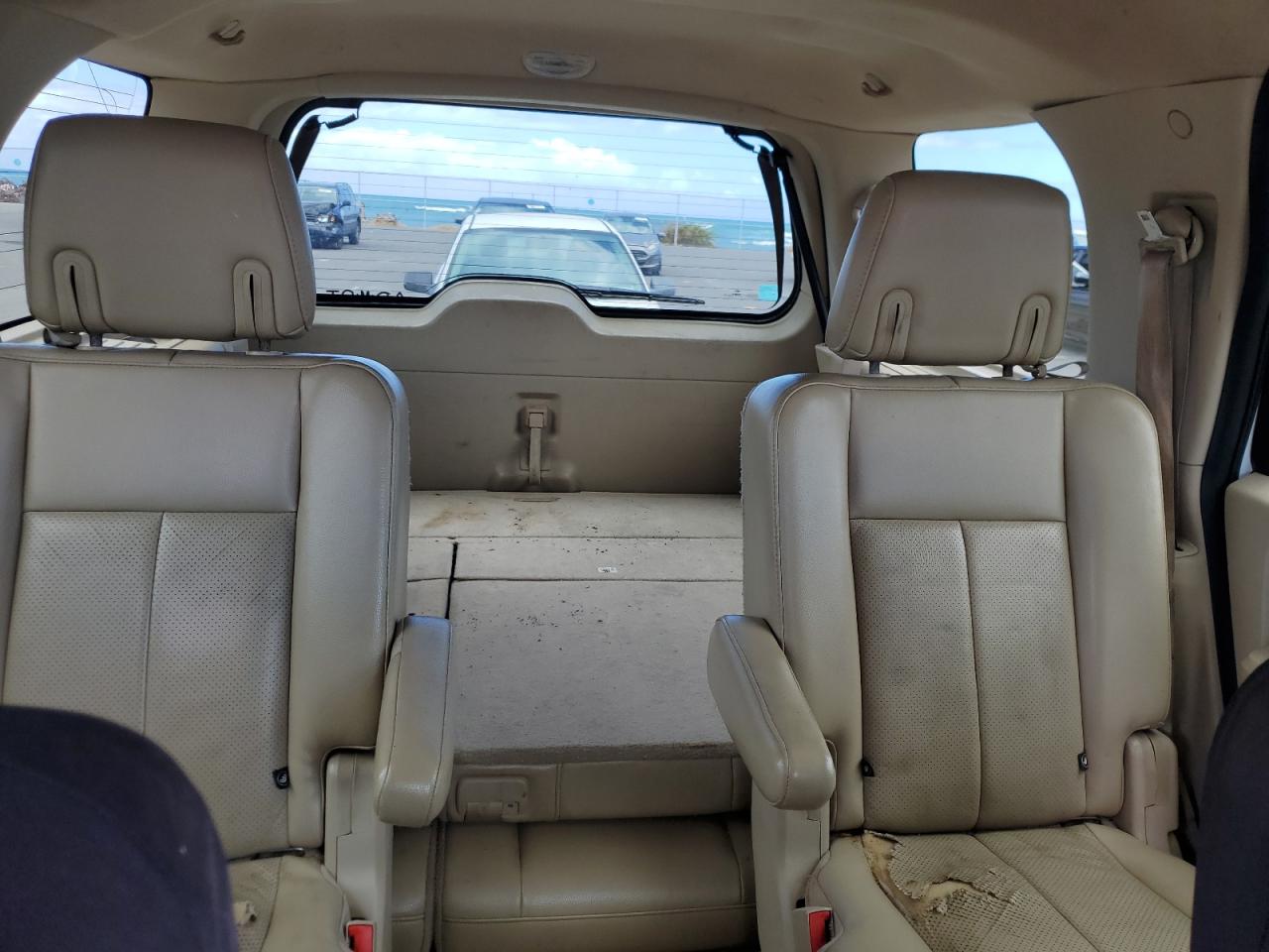 2011 Ford Expedition Xlt VIN: 1FMJU1J51BEF02154 Lot: 64283294