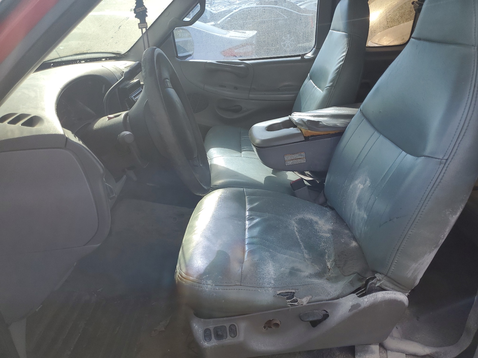 1FTDX1761VNA50381 1997 Ford F150