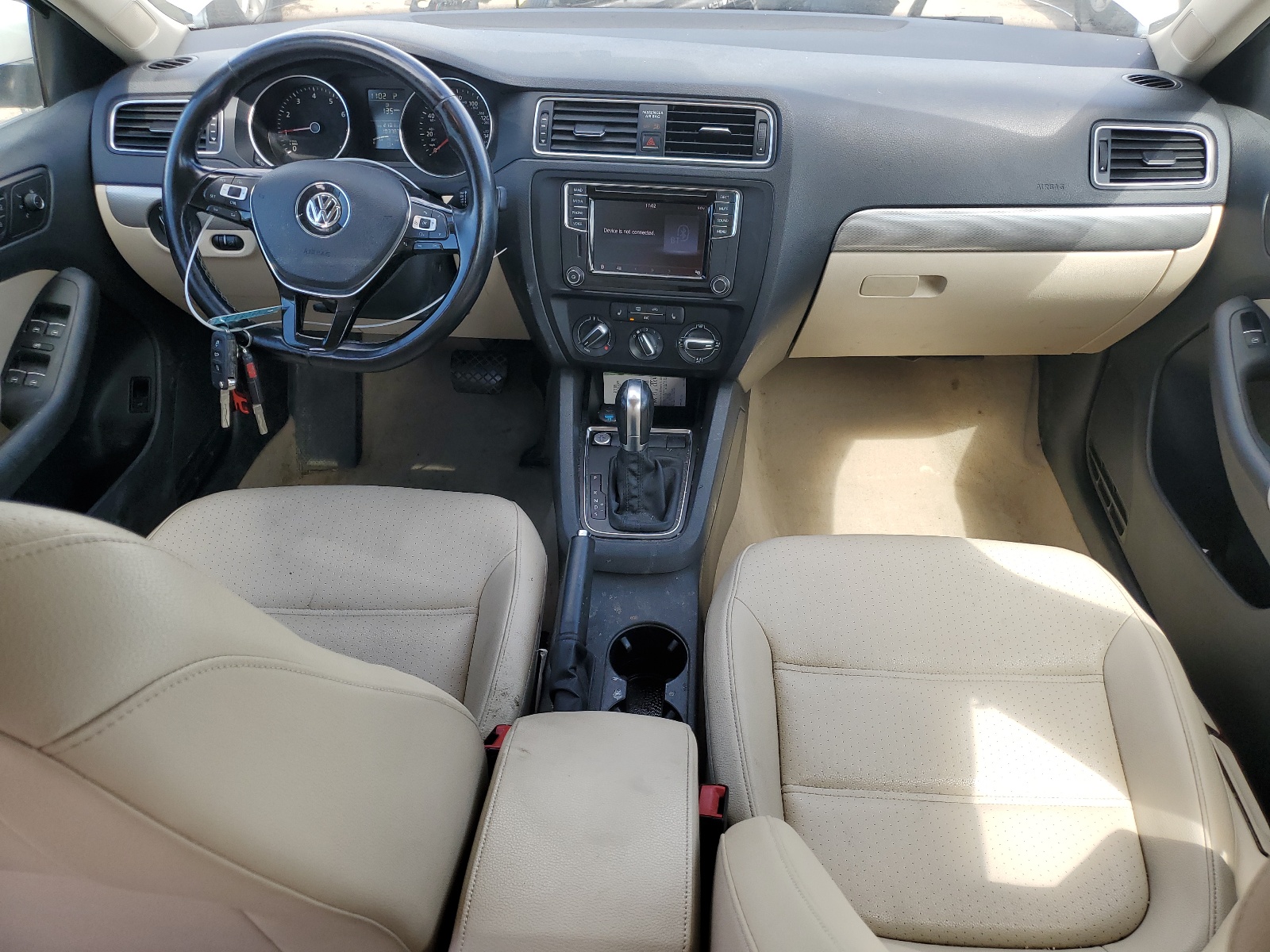 3VWD67AJ8GM385344 2016 Volkswagen Jetta Se